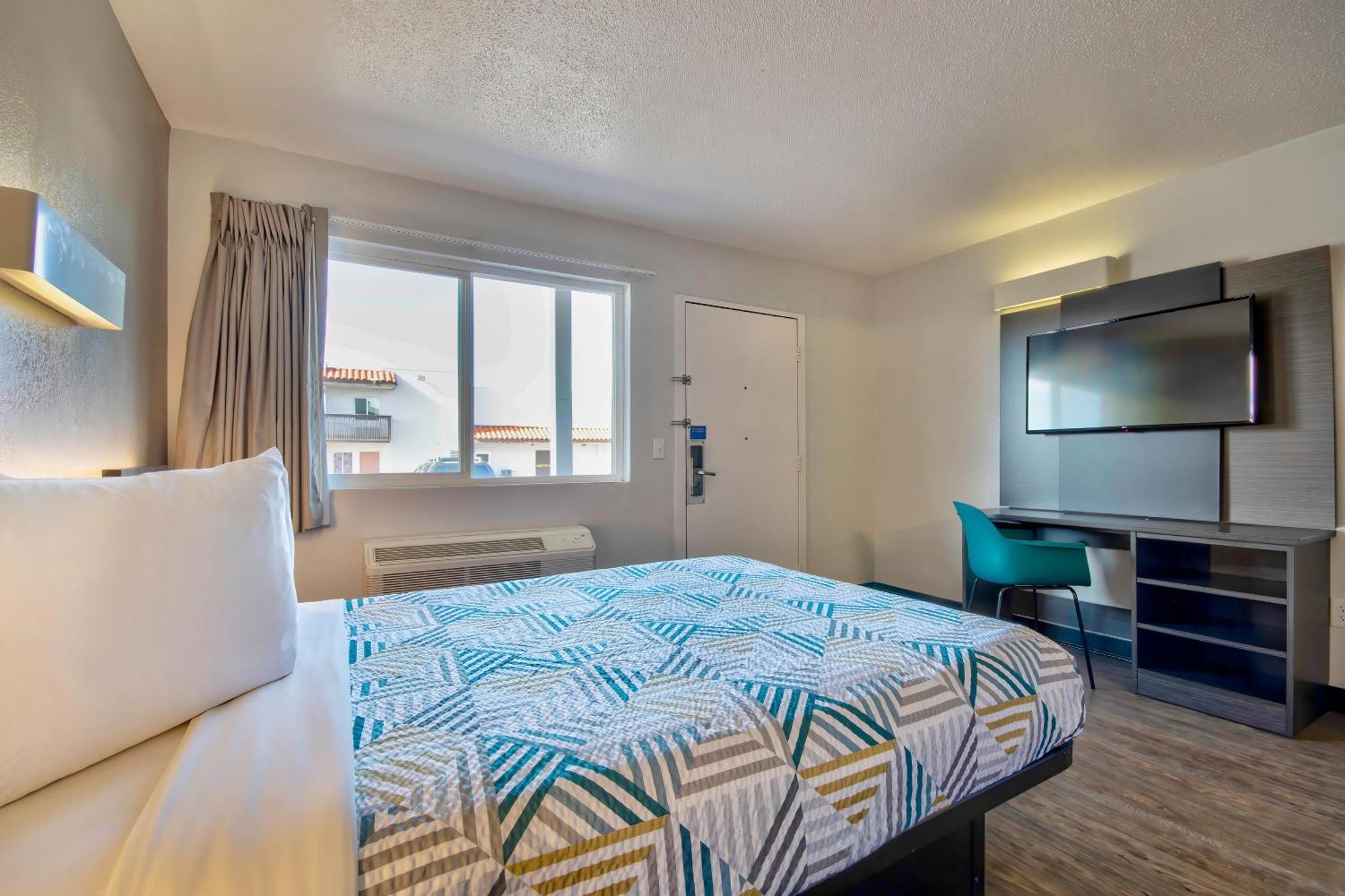 Motel 6 ซานตาเฟ ภายนอก รูปภาพ
