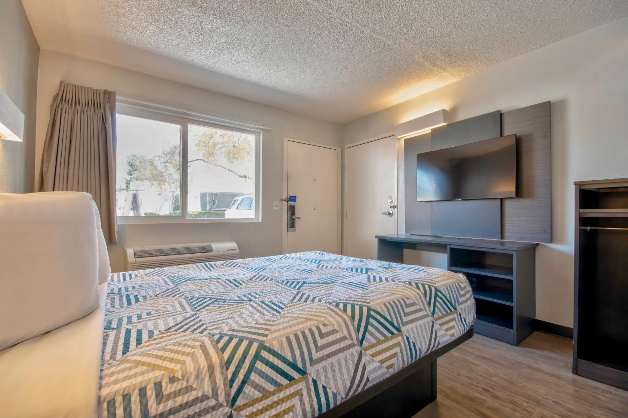 Motel 6 ซานตาเฟ ภายนอก รูปภาพ