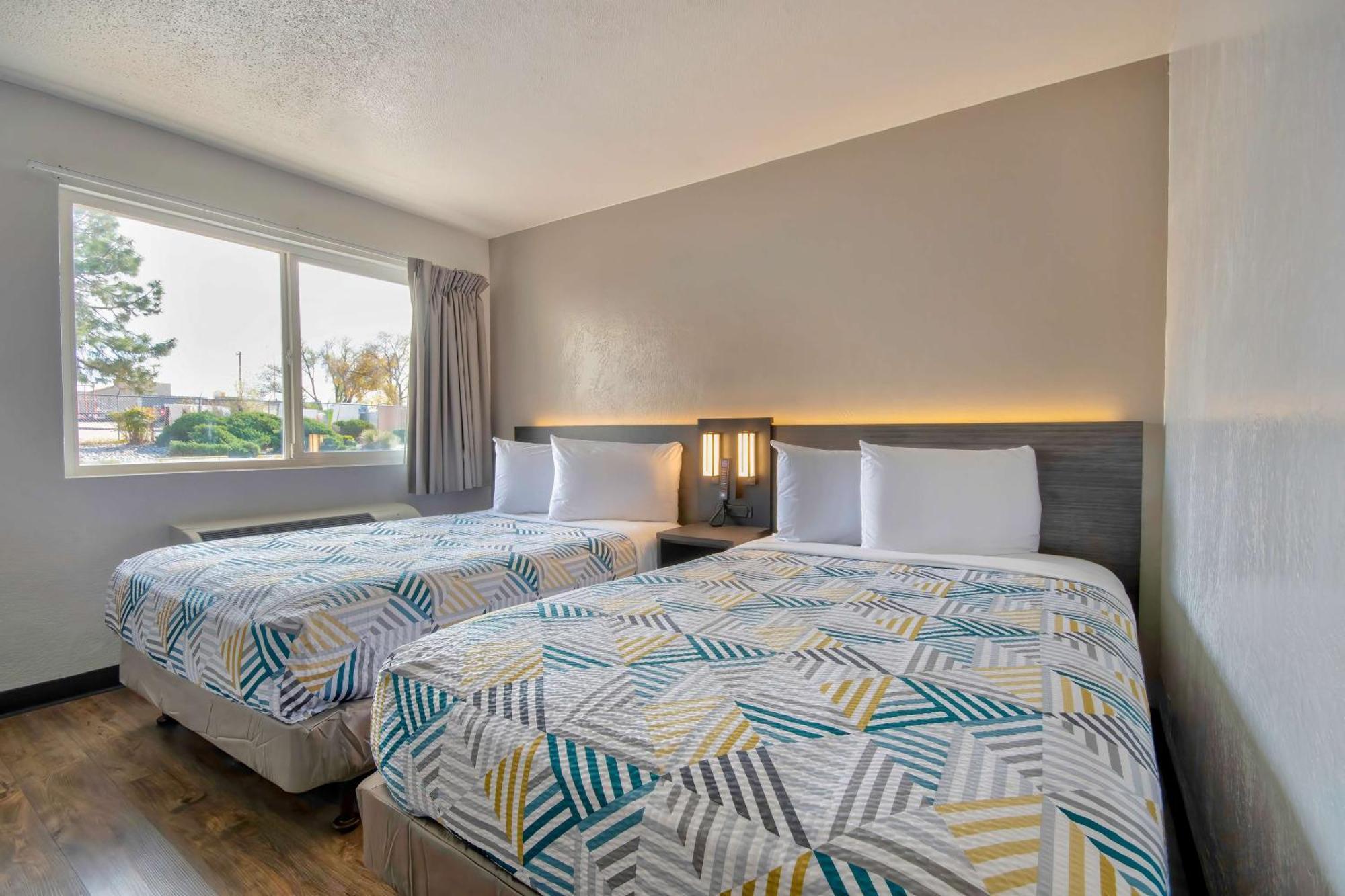 Motel 6 ซานตาเฟ ภายนอก รูปภาพ