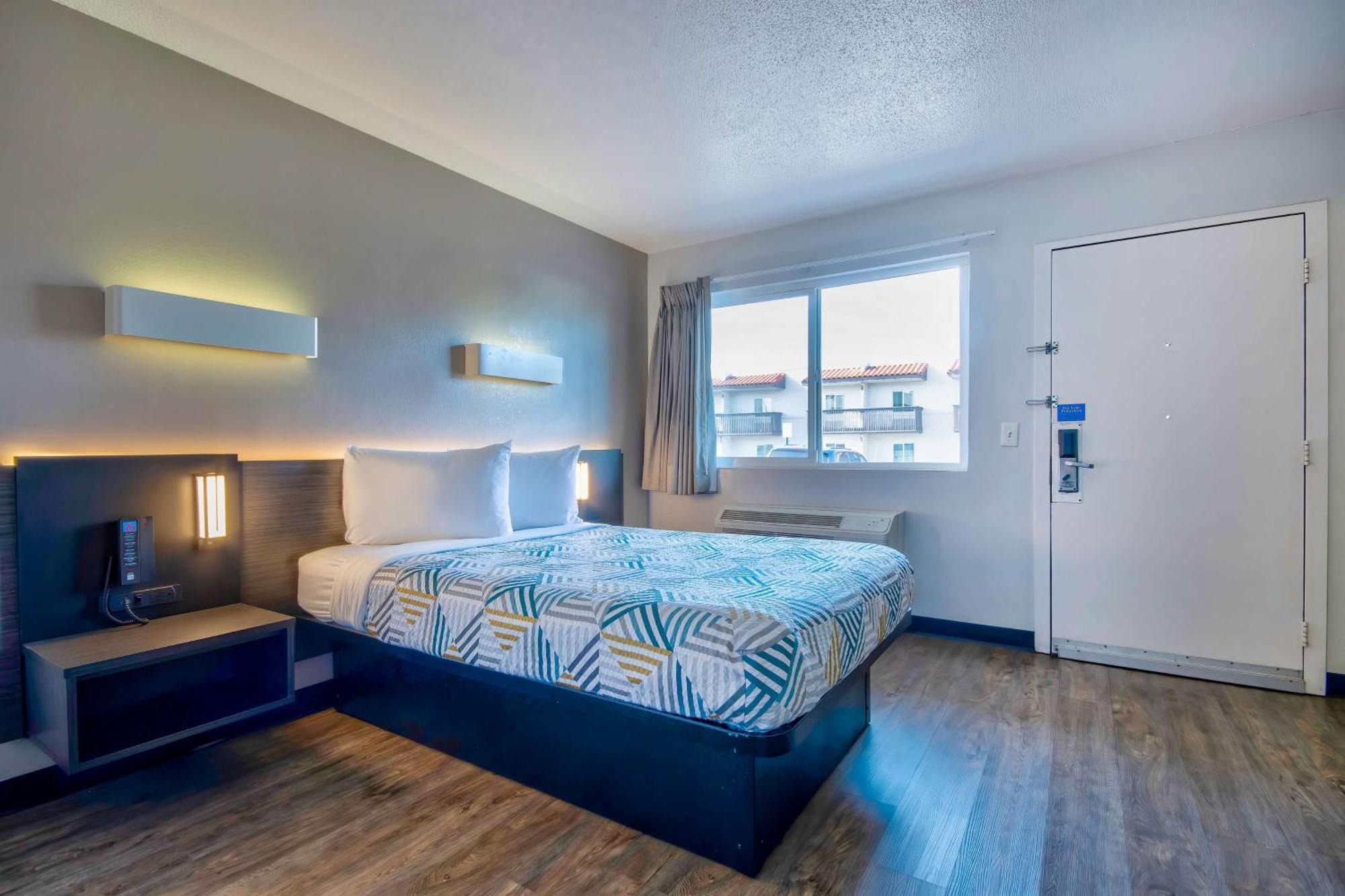 Motel 6 ซานตาเฟ ภายนอก รูปภาพ